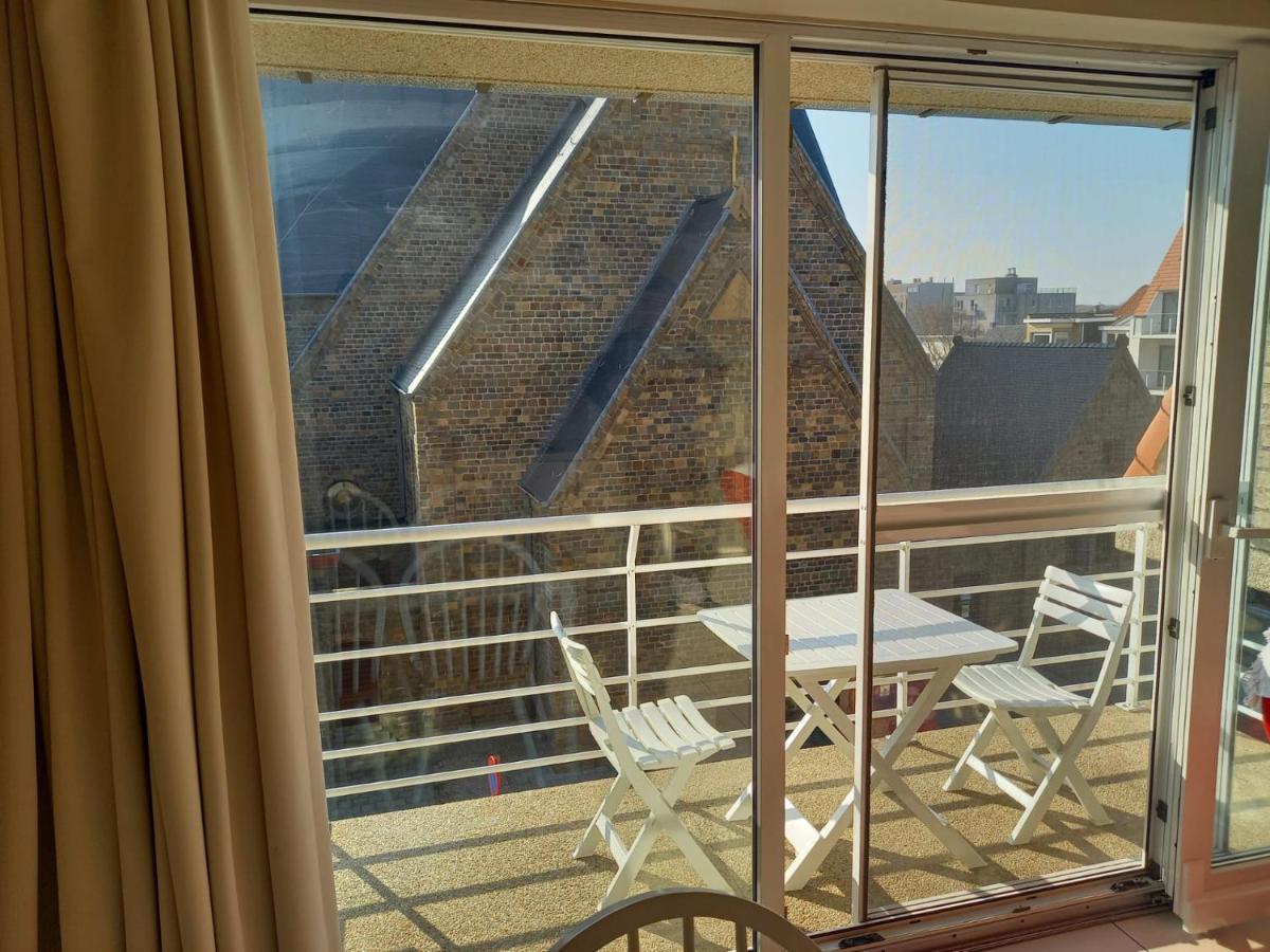 Appartement Vlakbij Zee En Duinen Bredene Exterior foto