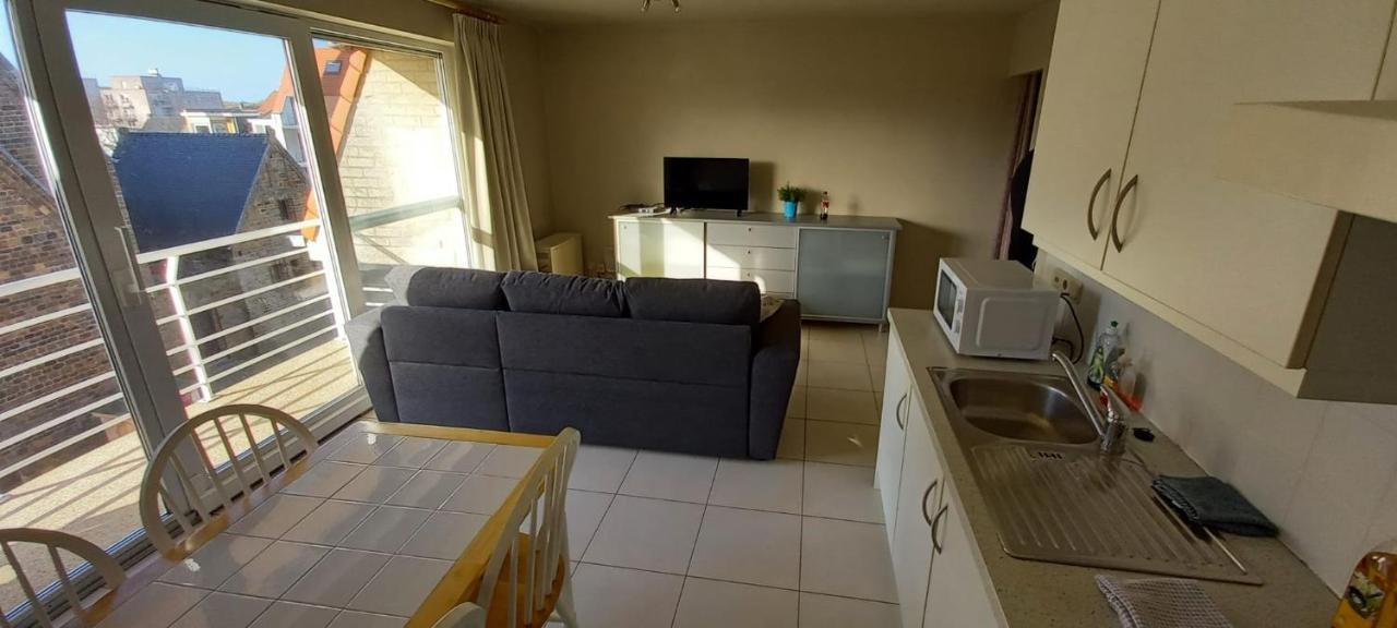 Appartement Vlakbij Zee En Duinen Bredene Exterior foto
