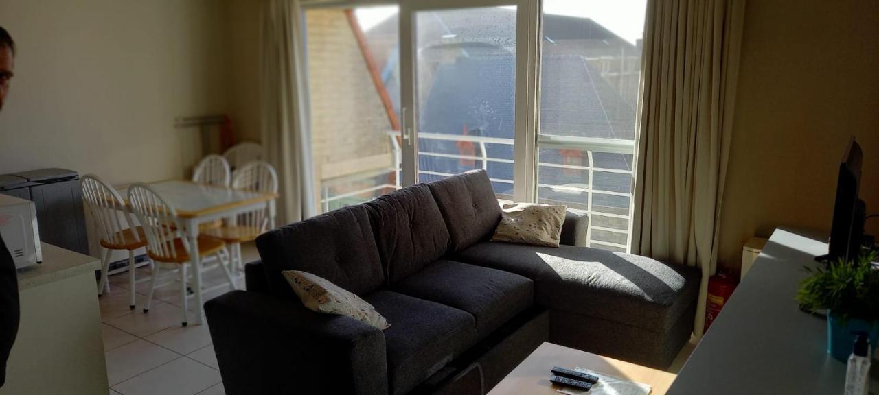 Appartement Vlakbij Zee En Duinen Bredene Exterior foto