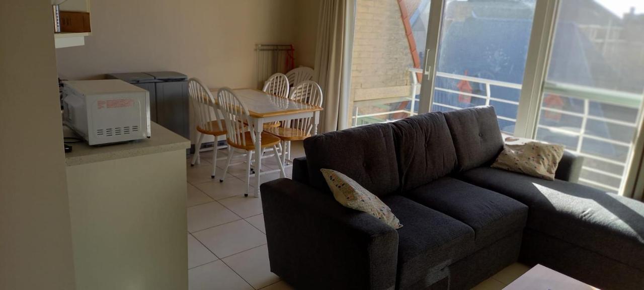 Appartement Vlakbij Zee En Duinen Bredene Exterior foto